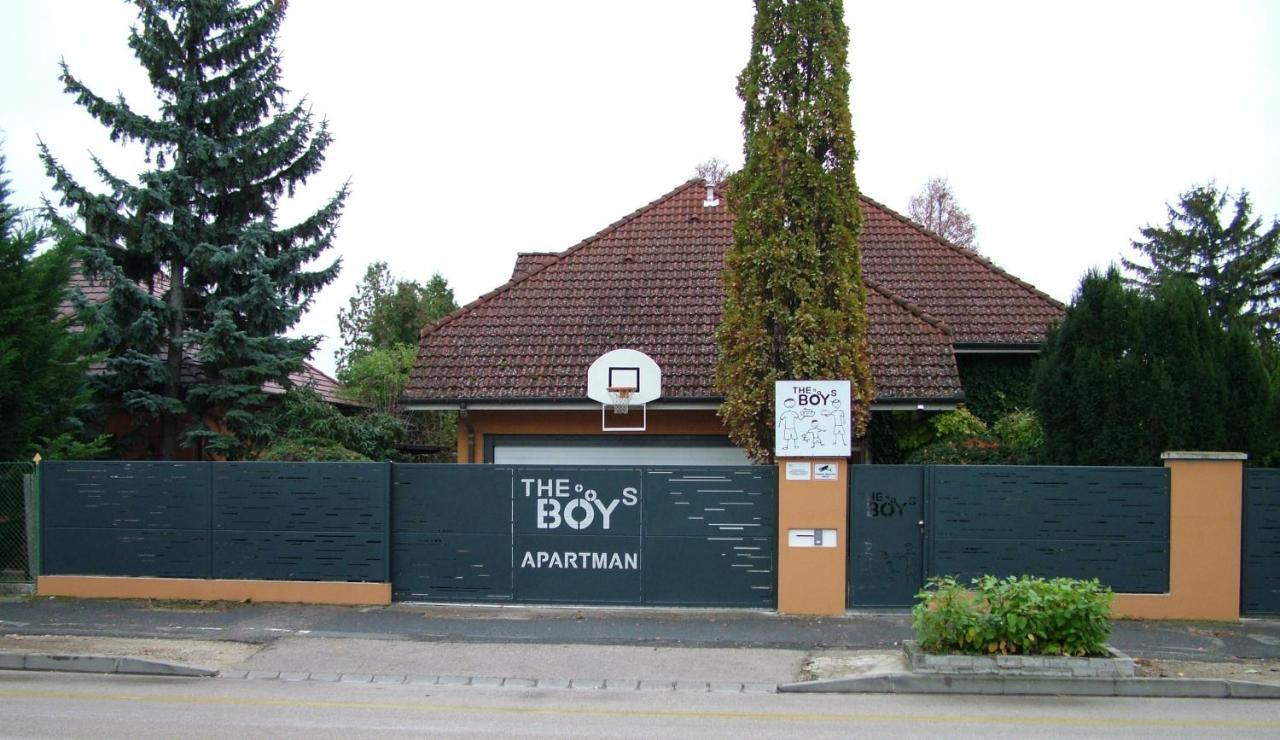שיופוק The Boys Apartman מראה חיצוני תמונה