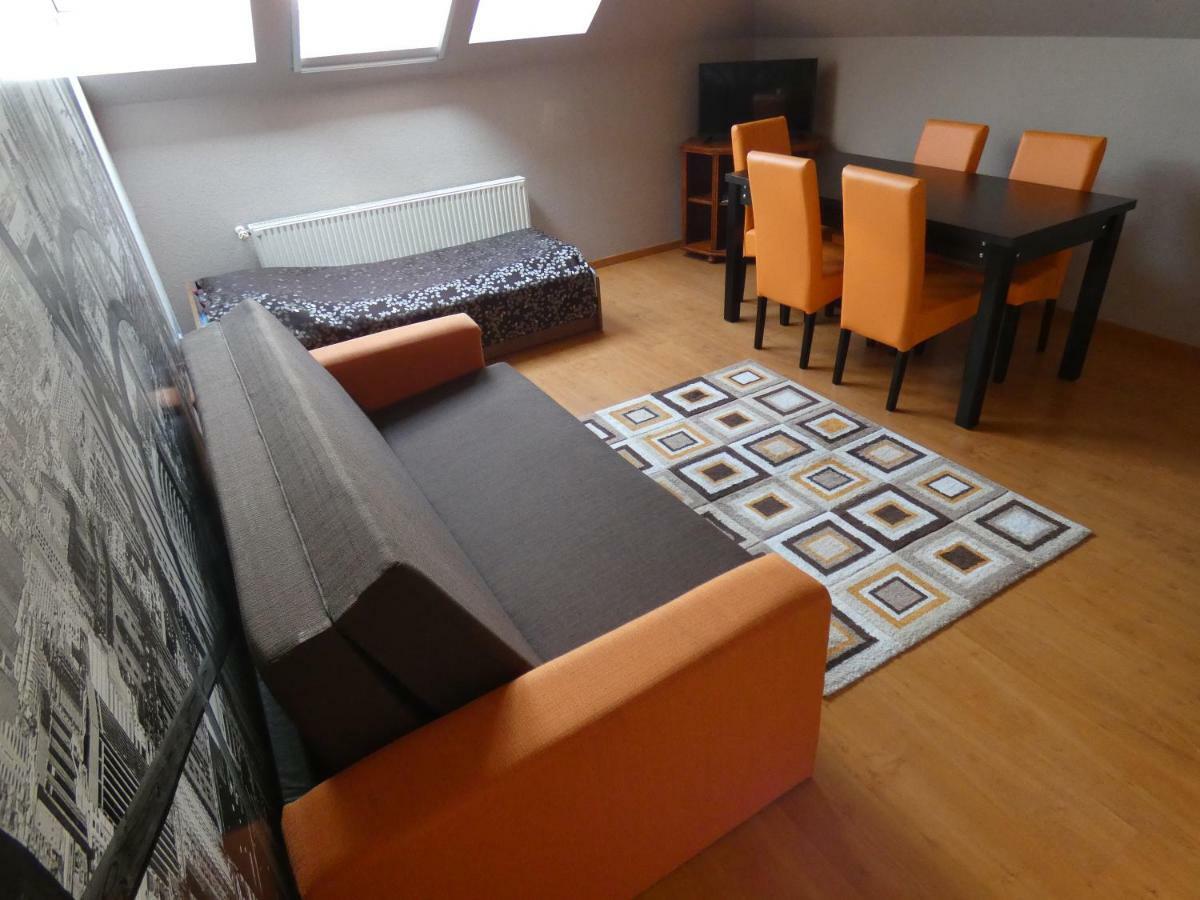 שיופוק The Boys Apartman מראה חיצוני תמונה