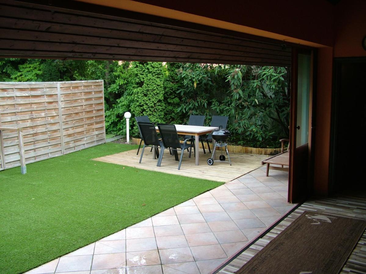 שיופוק The Boys Apartman מראה חיצוני תמונה